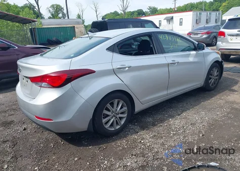 2015 Hyundai Elantra Se z USA, uszkodzony, nr VIN 5NPDH4AE8FH606914